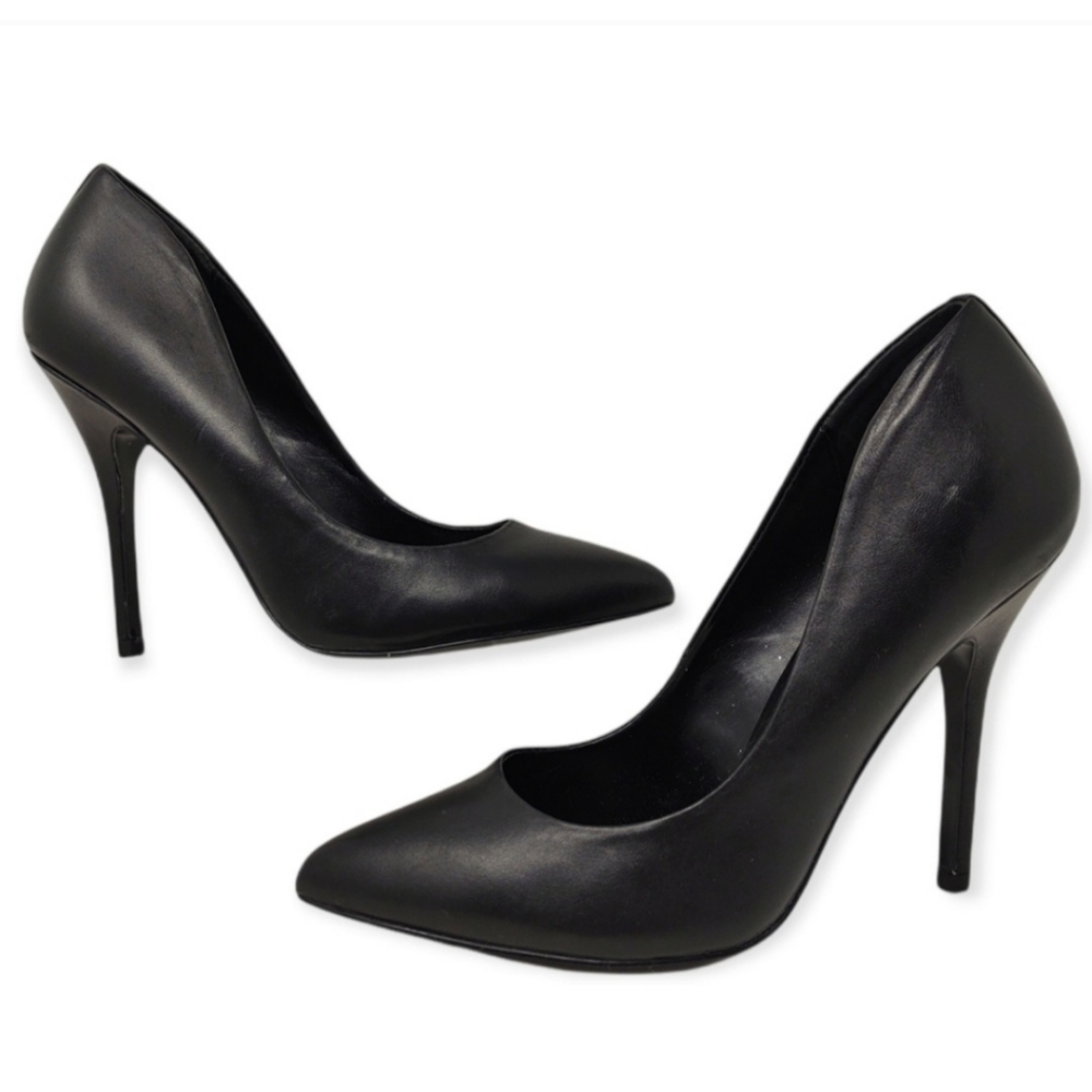 STEVE MADDEN Gallery black heels pump